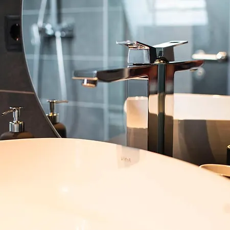 Blackhome East I Contactless Check-in Innsbruck