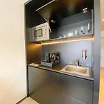 Blackhome East I Contactless Check-in