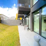 アパートホテル Blackhome East I Contactless Check-in 3*