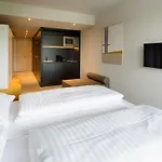 アパートホテル Blackhome East I Contactless Check-in 3*