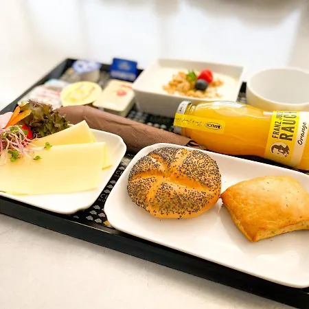 Blackhome East I Contactless Check-in 3* Innsbruck