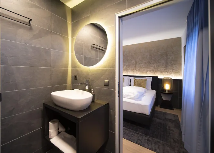 Blackhome East I Contactless Check-in Innsbruck