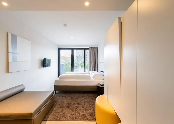 Blackhome East I Contactless Check-in Aparthotel 3*