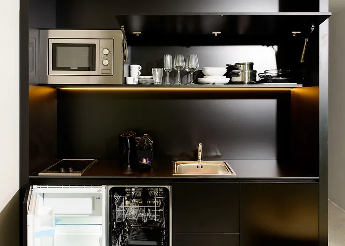 Aparthotel Blackhome East I Contactless Check-in Innsbruck