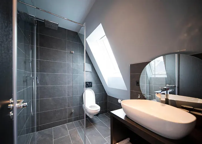 Blackhome East I Contactless Check-in Aparthotel 3*