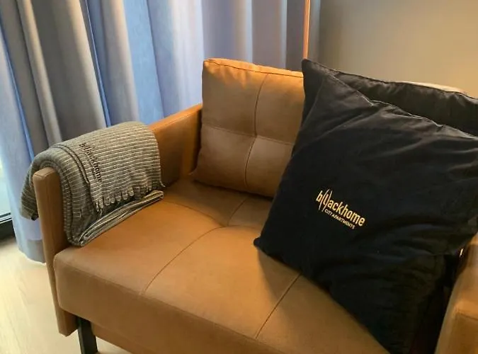 Blackhome East I Contactless Check-in Aparthotel 3*